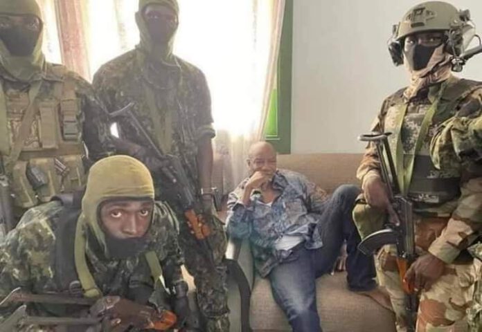 Alpha Conde detained as military seizes power in Guinea