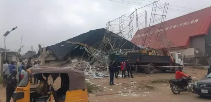BREAKING: Many trapped as Abuja shopping mall collapses
