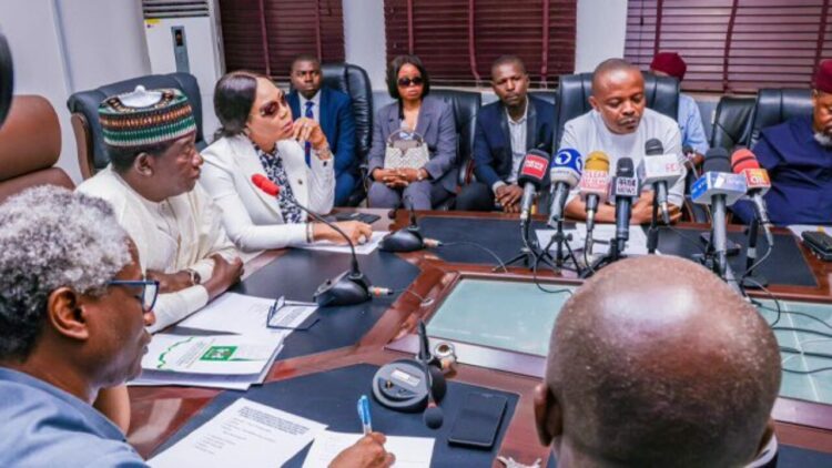 BREAKING: FG, Labour agree on new minimum wage