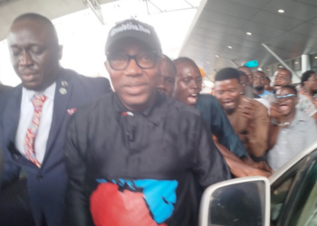 Sowore: Immigration seized my passport, detained me at Lagos airport