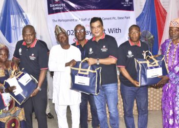 Dangote Cement Ibese fetes senior citizens in host communities