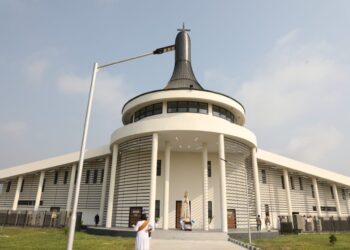 How Walter and Winifred Akpani spread Christmas cheer at Augustine University –Toni Kan