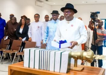 Wike’s camp protest as Fubara presents budget to three-man Assembly