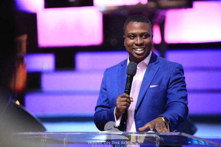 BREAKING! Nigeria Police arrest popular pastor, Bolaji Idowu over alleged Real Estate fraud