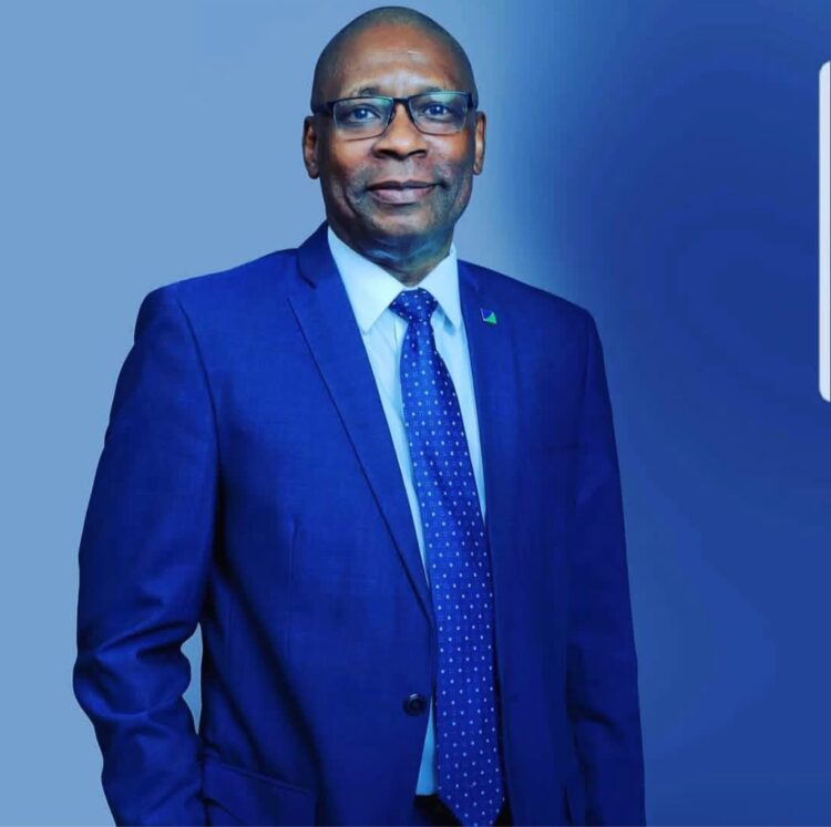 Fidelity Bank Chairman, Chike-Obi Honoured with Lifetime Achievement Award   