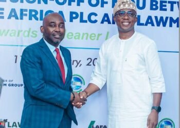 Lafarge signs MoU with Lagos govt on solid waste management
