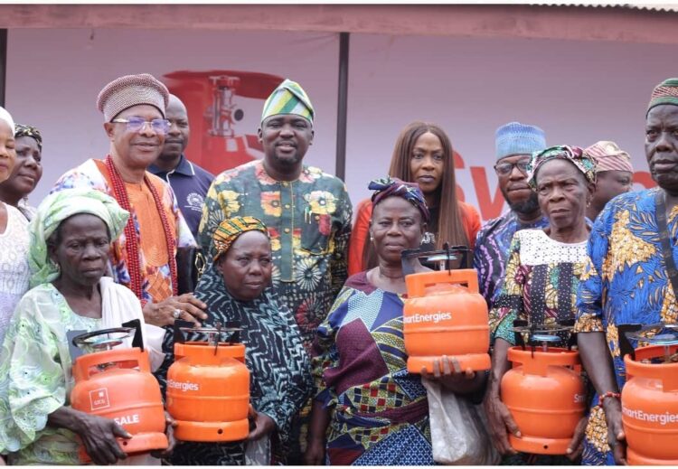 GTCO transforms lives with waste-for gas initiative, distributes 3,000 gas cylinders to Obafemi Owode Community