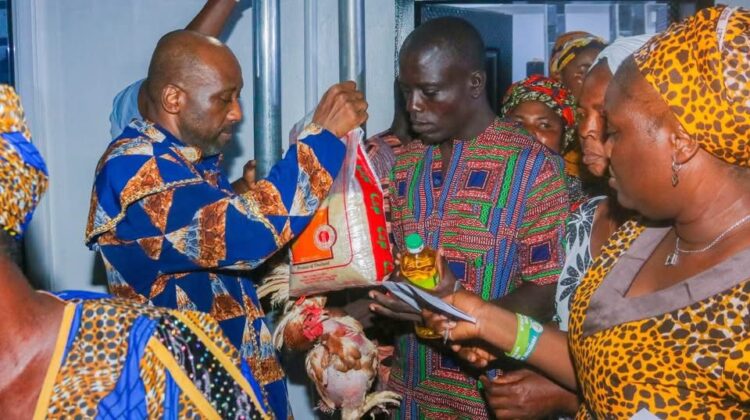 Eid-El-Fitr: Primate Ayodele distributes bags of rice, chicken, others to Muslims