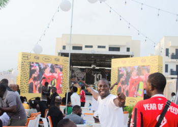 Football fans watch Arsenal-Man United clash at MTN EPL watch party