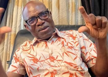 Nigerians blast analyst, Dan Kunle, over call for private takeover of oil sector