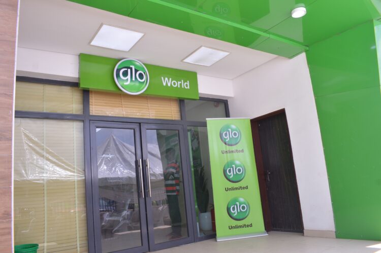 Glo commissions new retail outlets in Ogbomoso