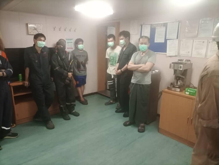 Court convicts 10 Thai Sailors for trafficking in 32.9kg of Cocaine