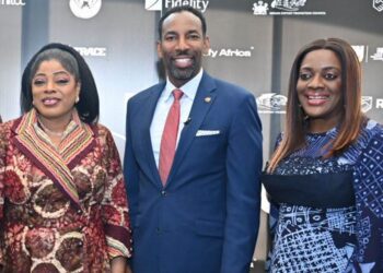 Mayor of Atlanta applauds Fidelity FNITCC Conference