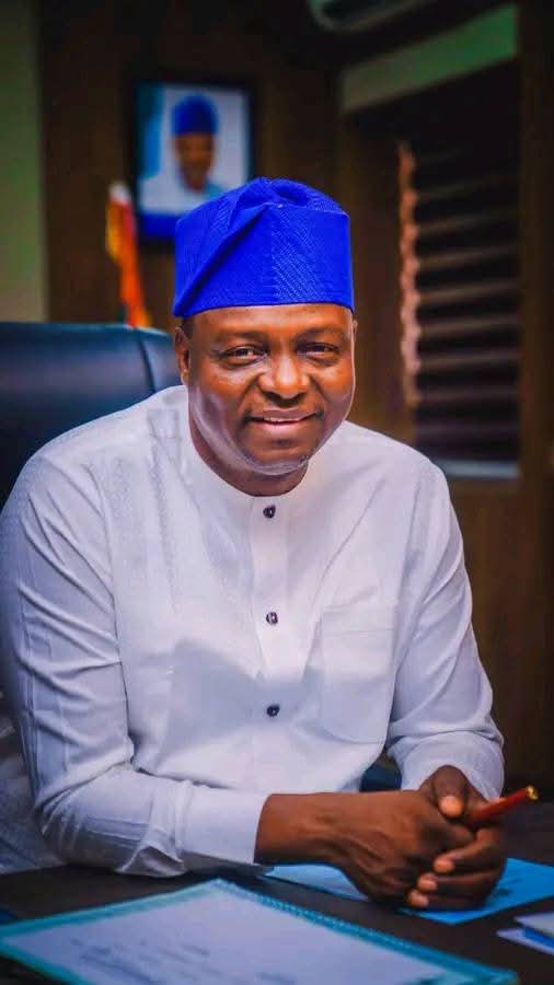 Group gives Nentanwe 2-week Ultimatum to Resign as APC Chairman