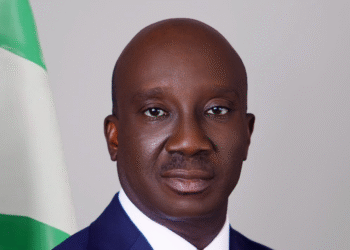 Gov. Okpebholo vows to lay off incompetent contractors