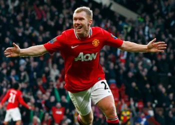 Ex-Man Utd Legend, Scholes picks his favourite midfielder between Rice, Caicedo and Tonali