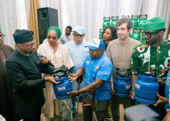 IHS Nigeria and FCT-HSES begin distribution of smart cooking gas as part of ‘Breathe Clean Air, Abuja’ campaign