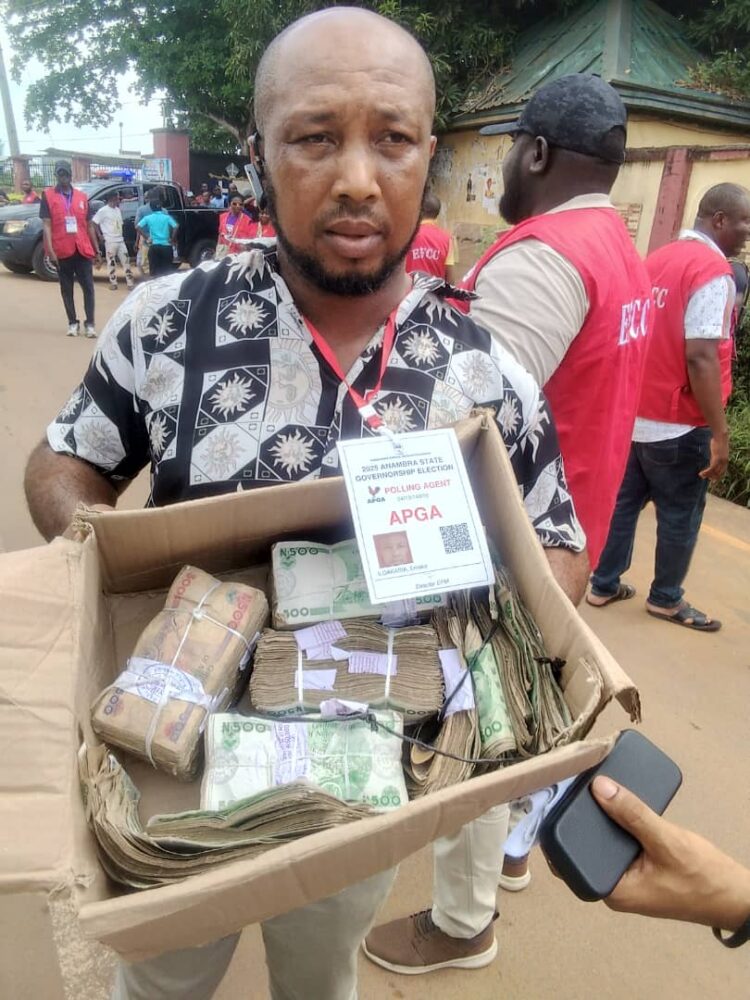 EFCC arrests three suspected vote buyers in Anambra