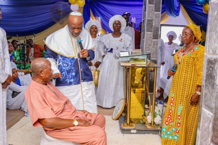 Primate Ayodele donates N10 million to member’s kidney transplant, calls on Govs Sanwo-Olu, Eno