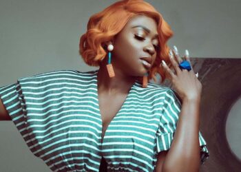 Why I didn’t tell my mum when I got pregnant at 16 – Singer Waje