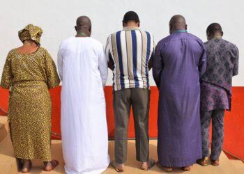 Photos: EFCC arrests herbalists with $3.4million, €280, 000 counterfeit notes