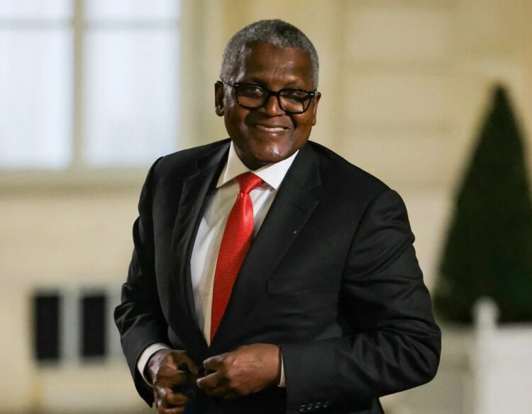 Dangote plans dollar dividend payouts as $20bn refinery goes public in 2026