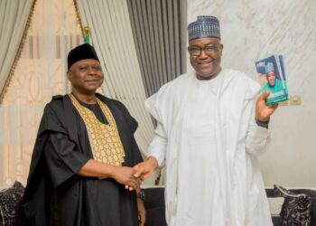 Former Presidential candidate canvasses political solution to PDP crisis