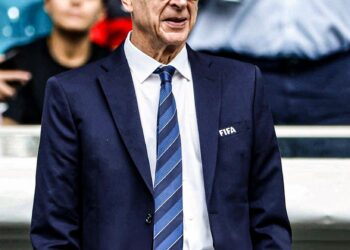 BREAKING: FIFA to Arsene Wenger’s new offside rule