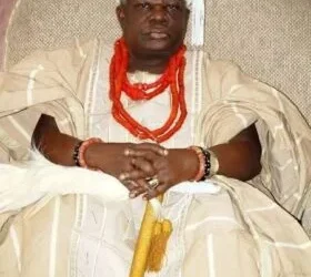 Badagry LG chairman declares week-long mourning for Akran of Badagry