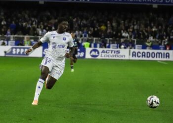 Birmingham City complete loan signing of Ghana winger Ibrahim Osman