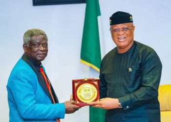 Eno hosts Acting VC, Management of UNIUYO on courtesy Visit