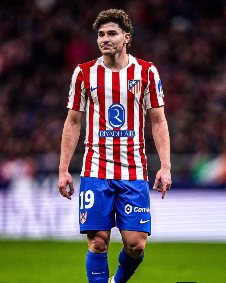 BREAKING: Julian Alvarez to join Barcelona after the World Cup for €70m