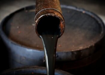 Nigeria’s crude oil exports to fall 225,000 bpd