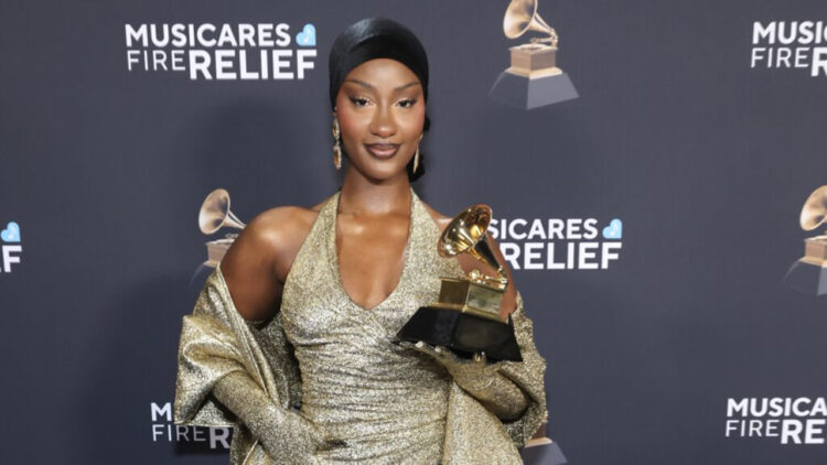 Tems becomes first African female artiste with seven billboard hot 100 entries