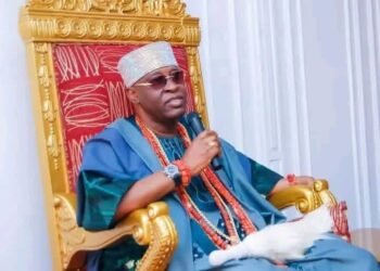 Soun suspends Senator Adeseun as Mayegun of Ogbomoso