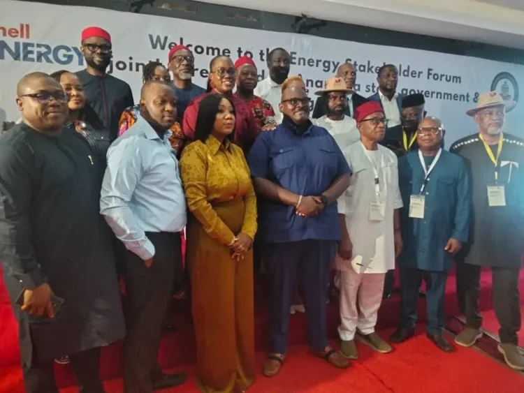 Power Supply: Anambra govt, Shell Energy Nigeria move to replace diesel with gas