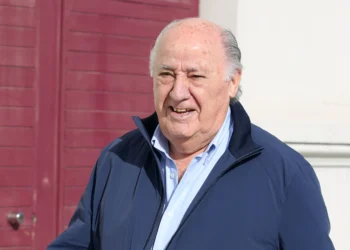 Zara co-founder Amancio Ortega now world’s richest real estate billionaire