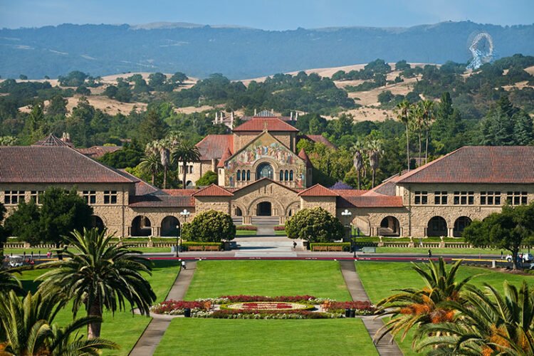 Russia bans US Stanford University