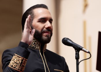 El Salvador approves law allowing life sentences for minors as young as 12