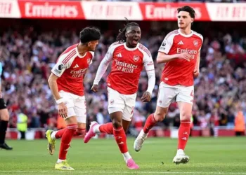 Arsenal moves top of EPL table after narrow win against Newcastle