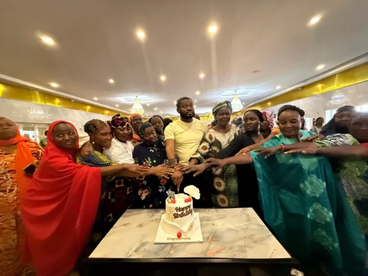 FCT: 200 students bag scholarships as philanthropist empowers women with palliatives