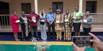 IGP presents cheques of N52.9 million to 10 families of deceased personnel in Enugu