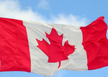 Canada, Bahamas impose temporary travel restrictions over Ebola outbreak