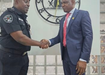 Police Spokesman Anietie Iniedu Visits DIG Frank Mba (Photos)