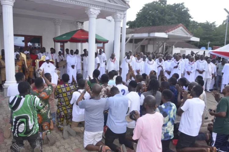 Insecurity: Oba of Benin inaugurates traditional security network in Edo