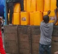 Customs intercepts 3,310 jerry cans of smuggled vegetable oil
