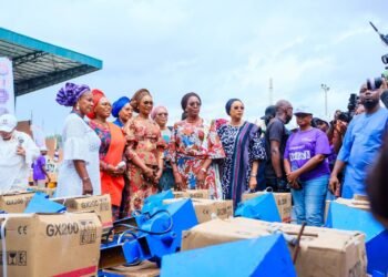 2026 International Widows’ Day: Yayi’s wife inspires hope, empowers 3,000 Ogun widows with cash grants, business tools