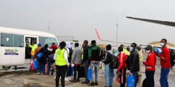 IOM receives 180 Nigerian migrants from Libya