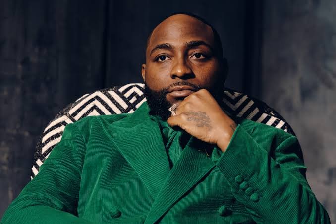 “I spend between $200,000 and $300,000 every month” – Davido
