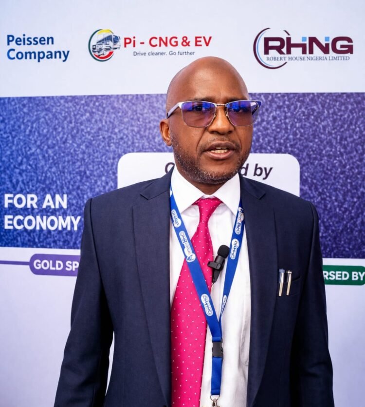 Nigerians yet to enjoy cheaper fares under CNG despite lower cost, saya Official